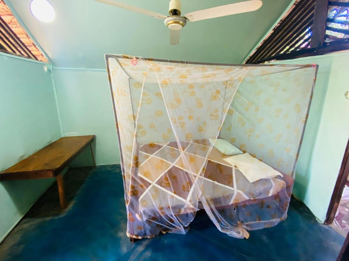 Air Lush Beach Cabanas Baie d'Arugam Extérieur photo
